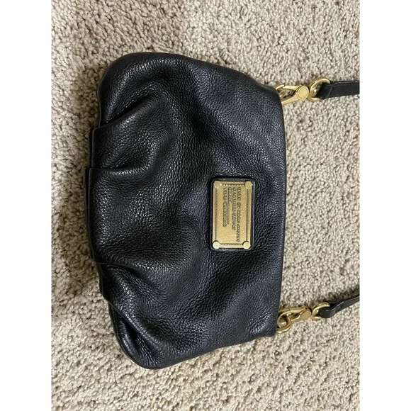 Marc by Marc Jacobs Classic Q Percy Black Pebble Leather Crossbody Mini Handbag - Picture 2 of 10